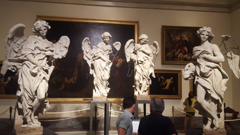 statues in vatican museum