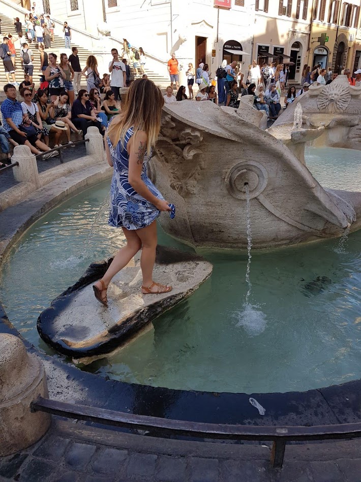 public fountain in rome