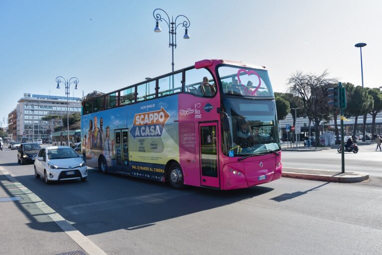 roman bus