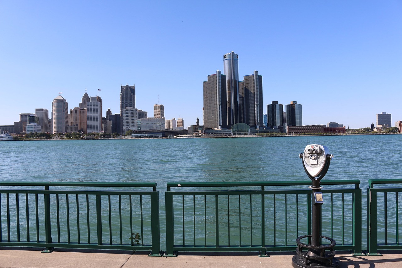 An image of the Detroit skyline from Windsor Ontario.